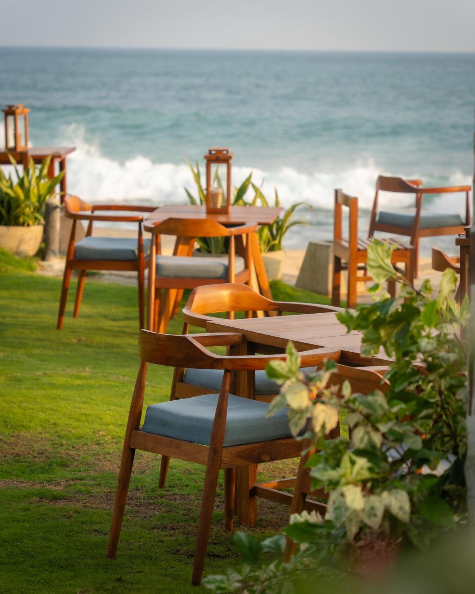 Angel Beach Unawatuna Exterior photo